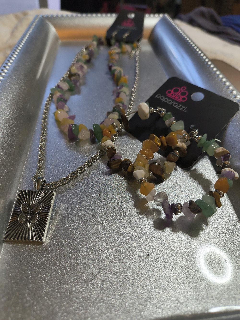 paparazzi Multicolor Stone Beaded Chip Pendant Necklace and Earrings/Boho